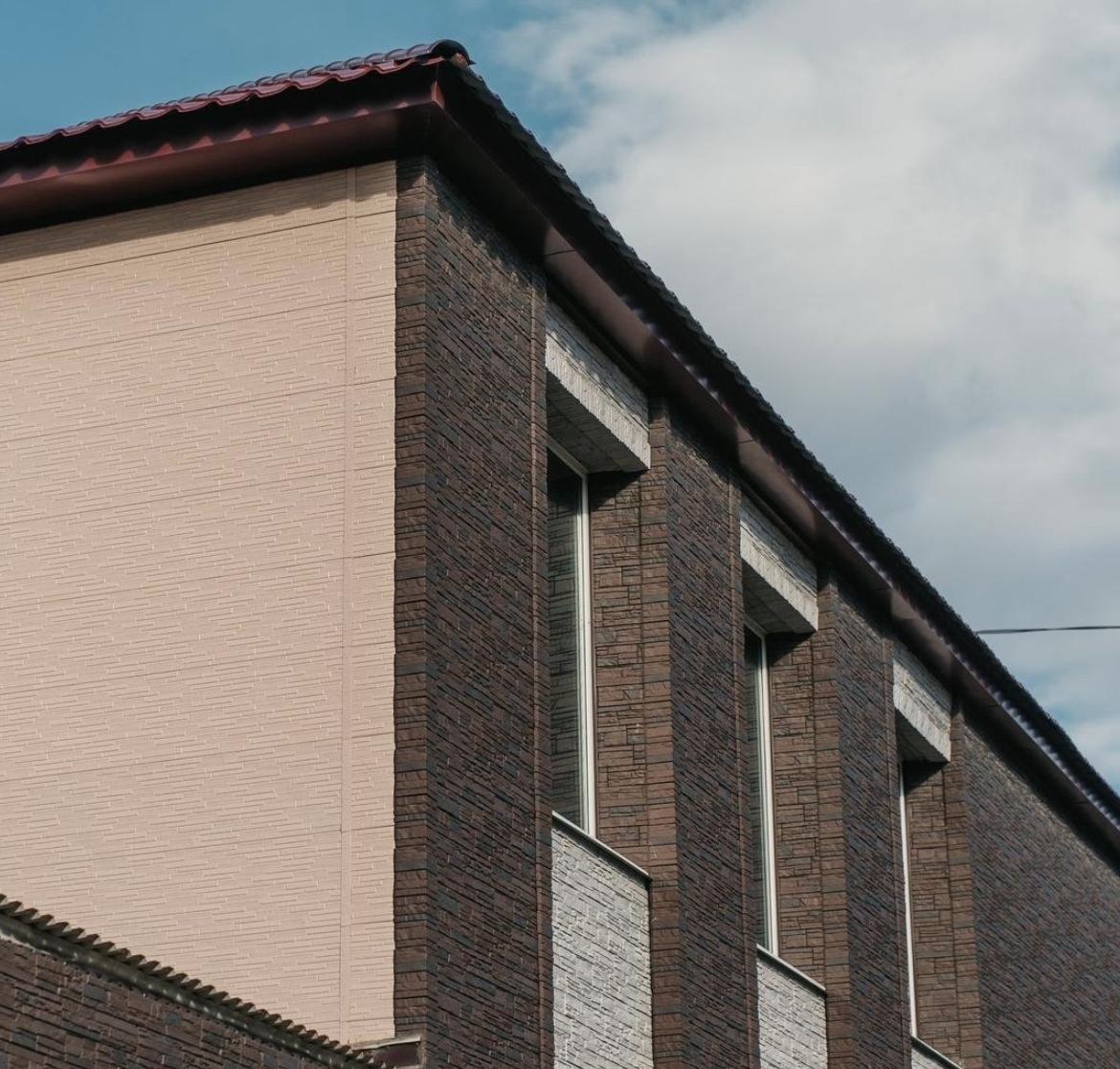 Доборные элементы для фасада и кровли